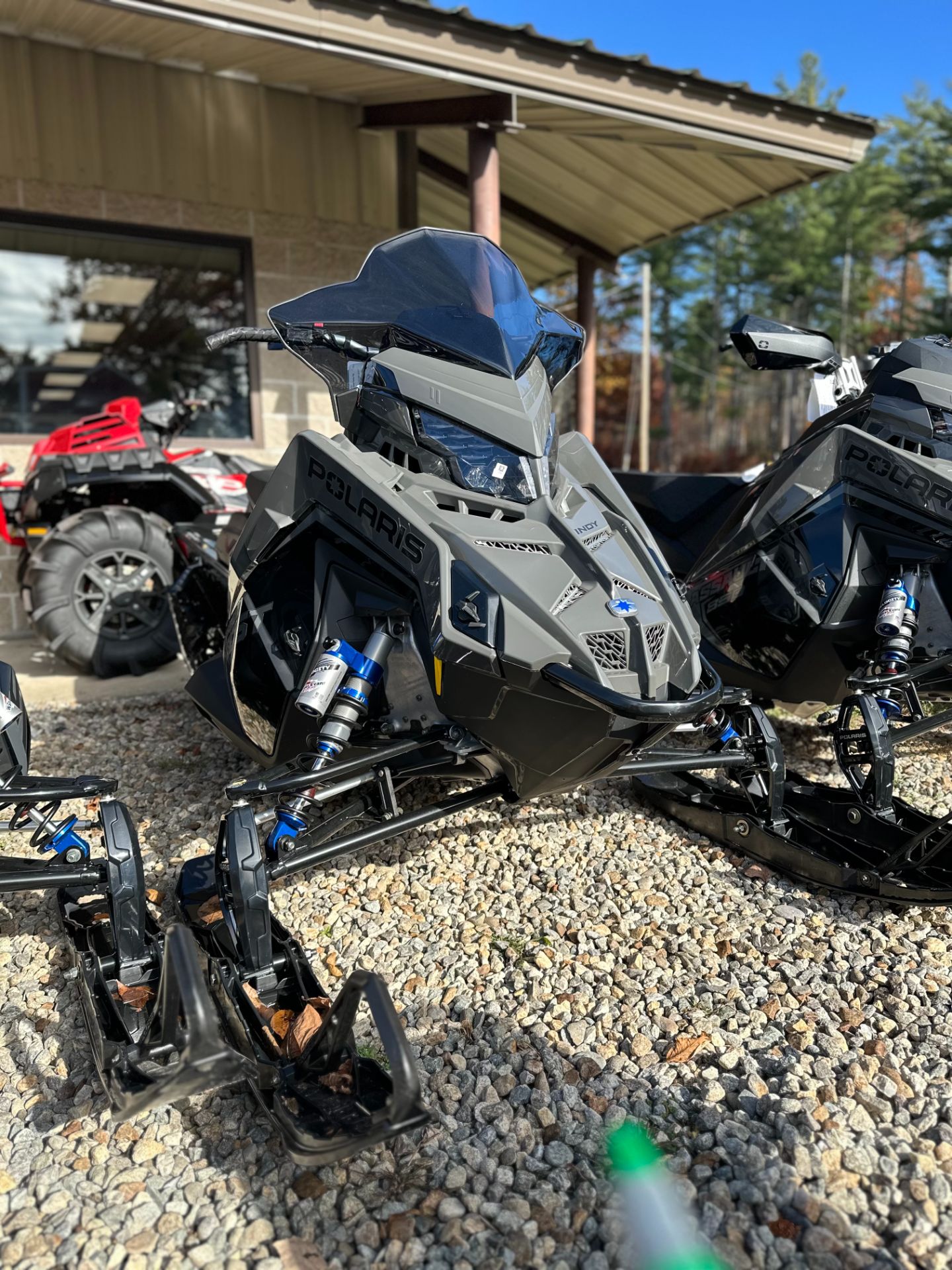 2025 Polaris INDY VR1 137 Patriot Boost — photo 1 of 12